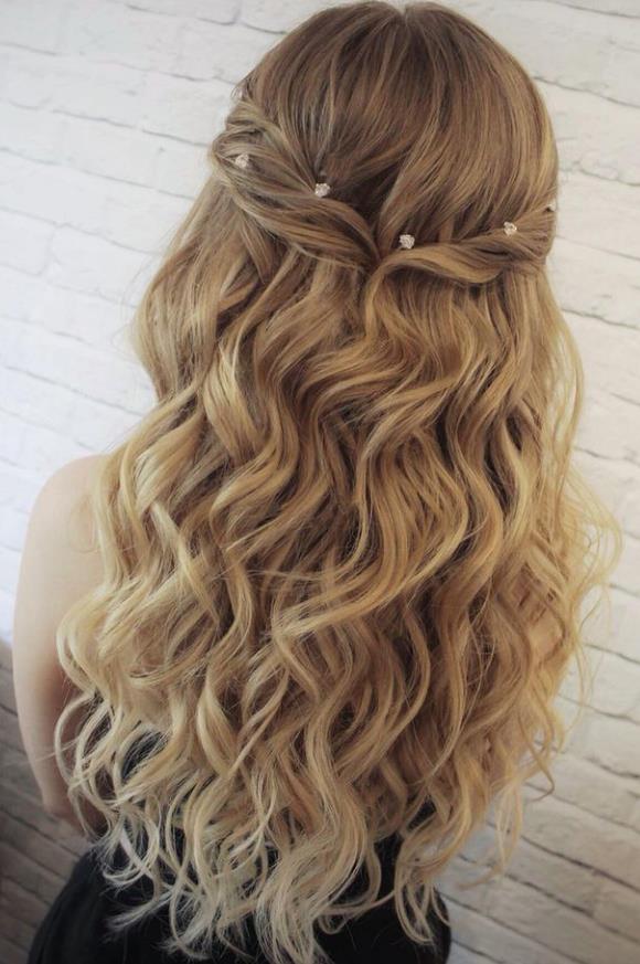 waterfall Bridesmaid hairstyle 2021