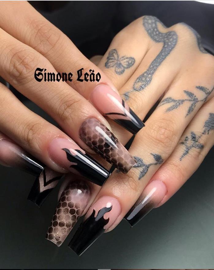 other frame nail art for summer 2021