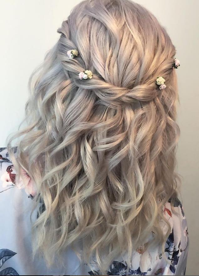 waterfall Bridesmaid hairstyle 2021