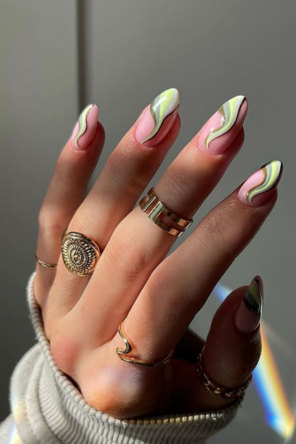  Best Trendy Almond Nails To Try In These Summer!