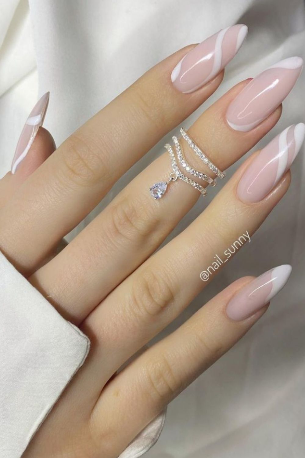  Best Trendy Almond Nails To Try In These Summer!