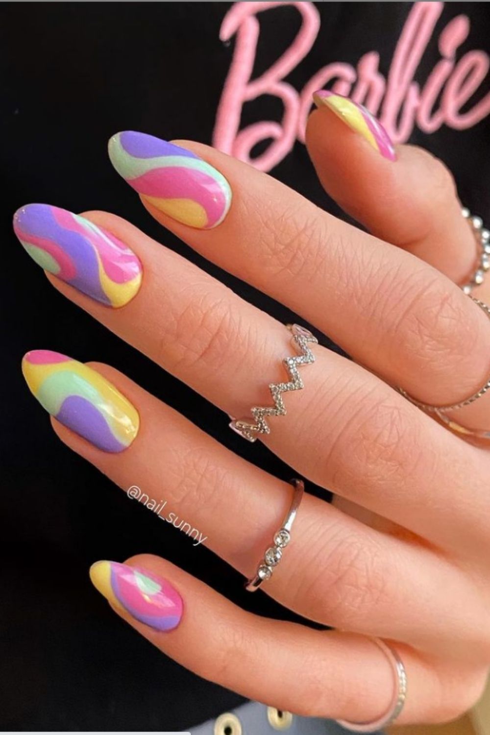  Best Trendy Almond Nails To Try In These Summer!