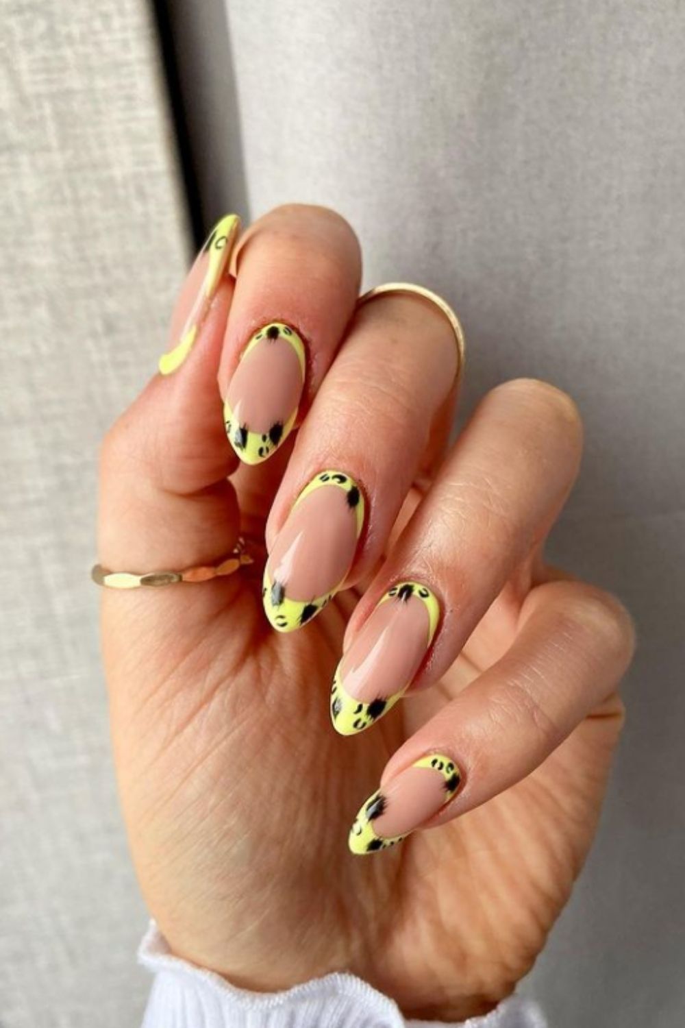  Best Trendy Almond Nails To Try In These Summer!