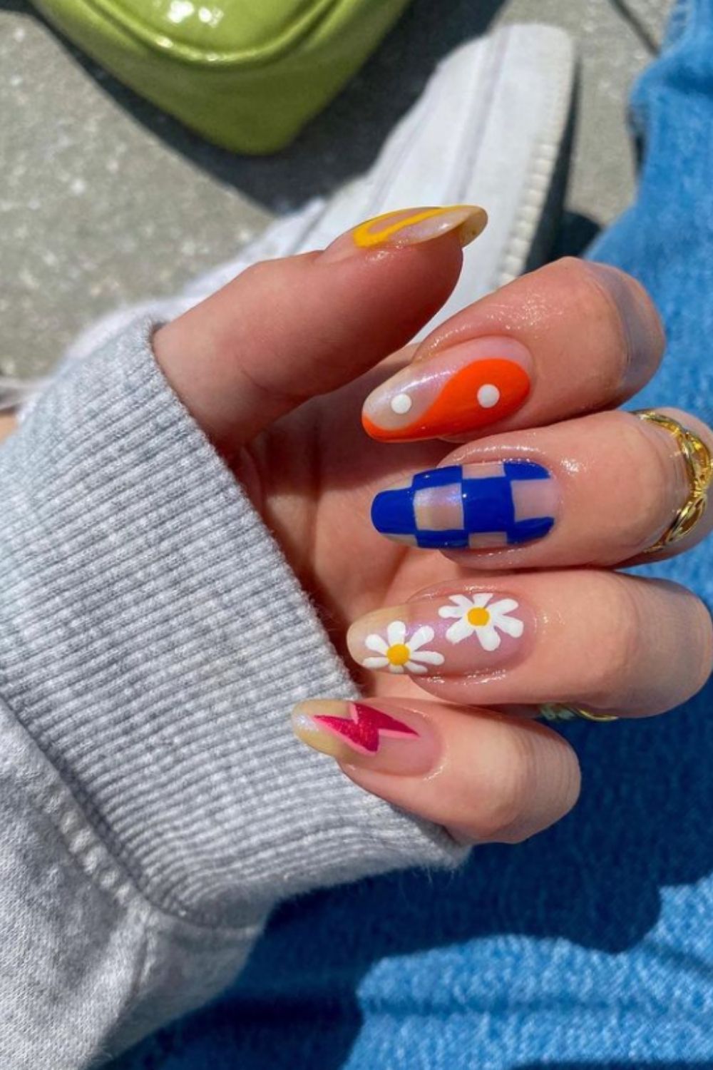  Best Trendy Almond Nails To Try In These Summer!