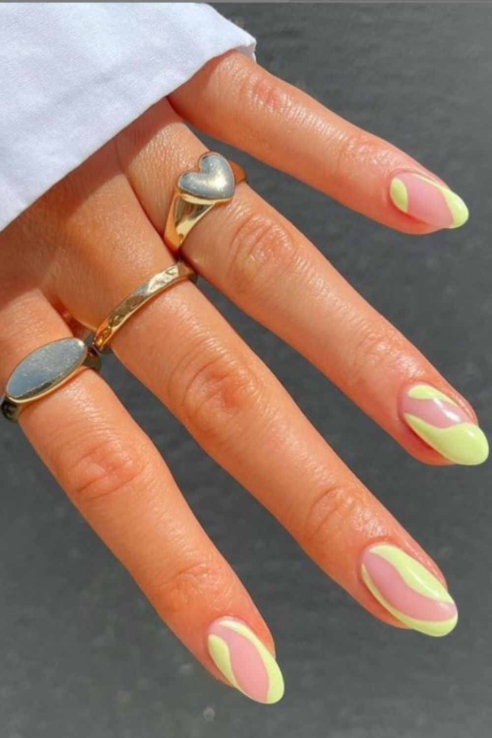  Best Trendy Almond Nails To Try In These Summer!