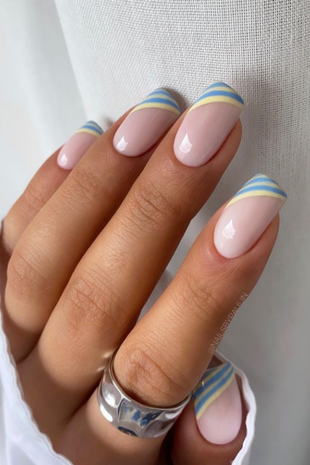  How To Get Cute Short Square Nails Step By Step!