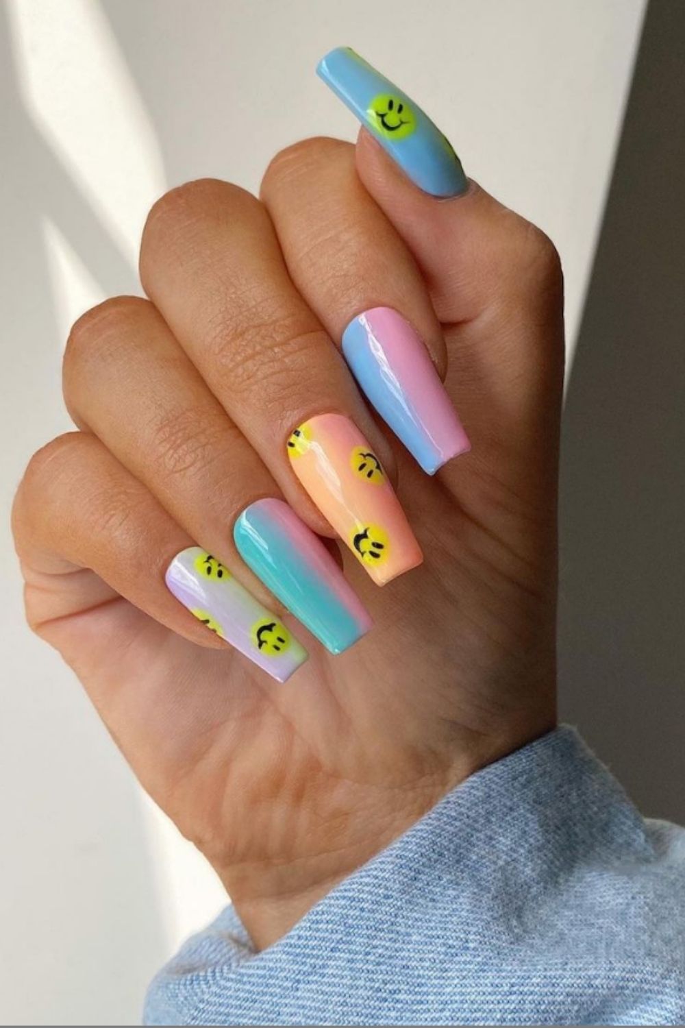 35+ Acrylic birthday nails ideas for your birthday party in 2021