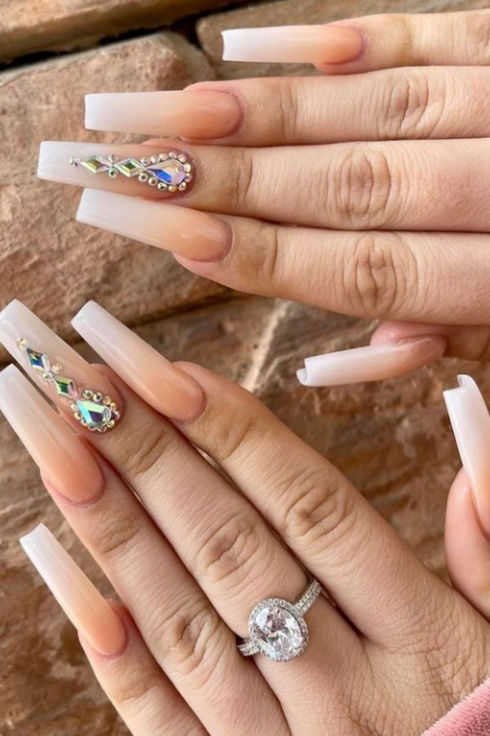 Classy Nude Ombre Nails For You To Love In Summer!