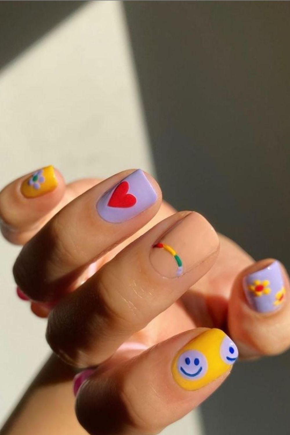 35 Pretty summer nail designs 2021