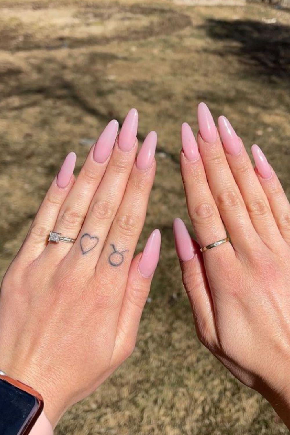 35+ Summer trend of nude almond nails for your new nails ideas 