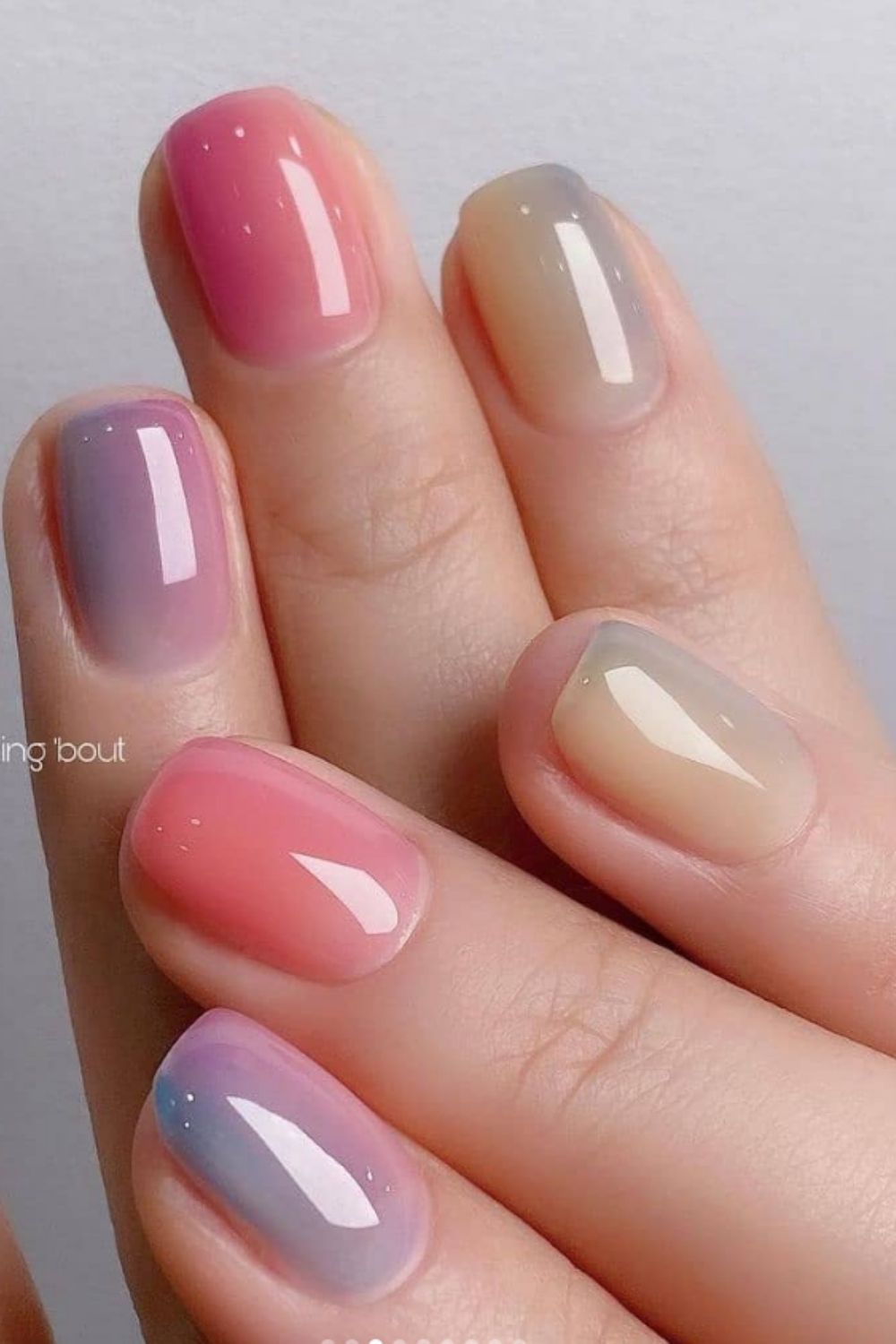 Cute summer nails are trendy in the summer holiday 