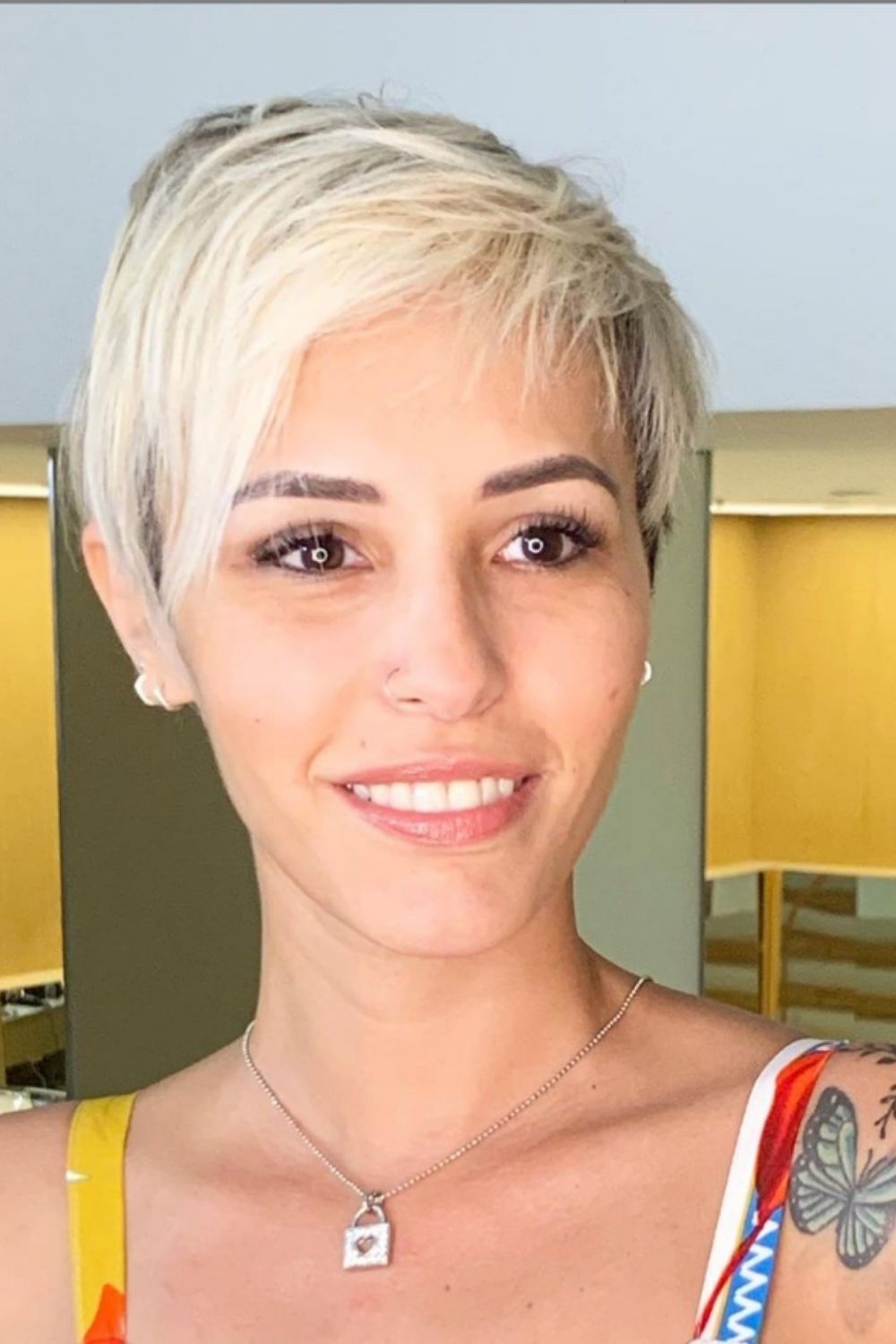 How to style very short pixie haircut for Cool girls 2021？