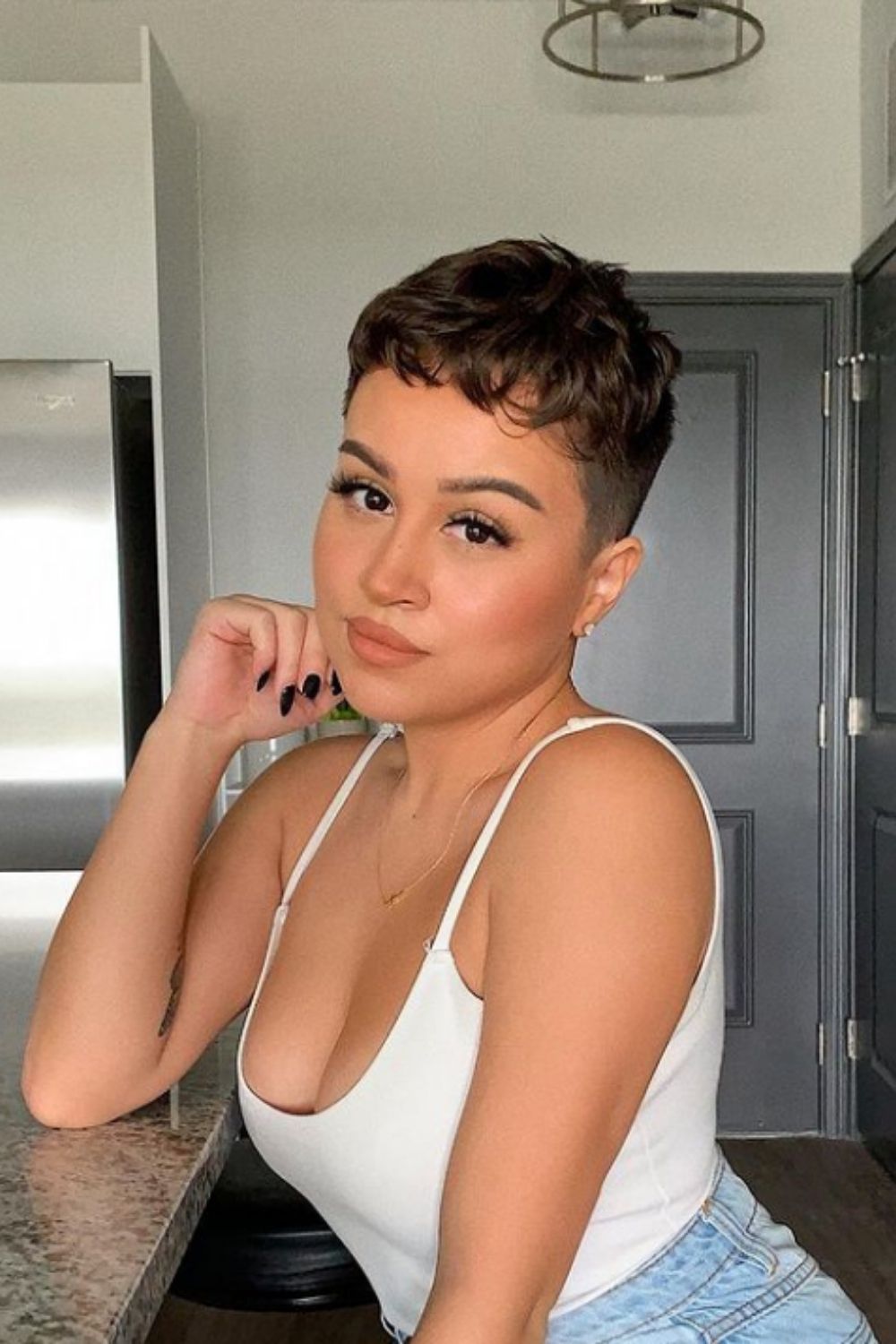 How to style very short pixie haircut for Cool girls 2021？