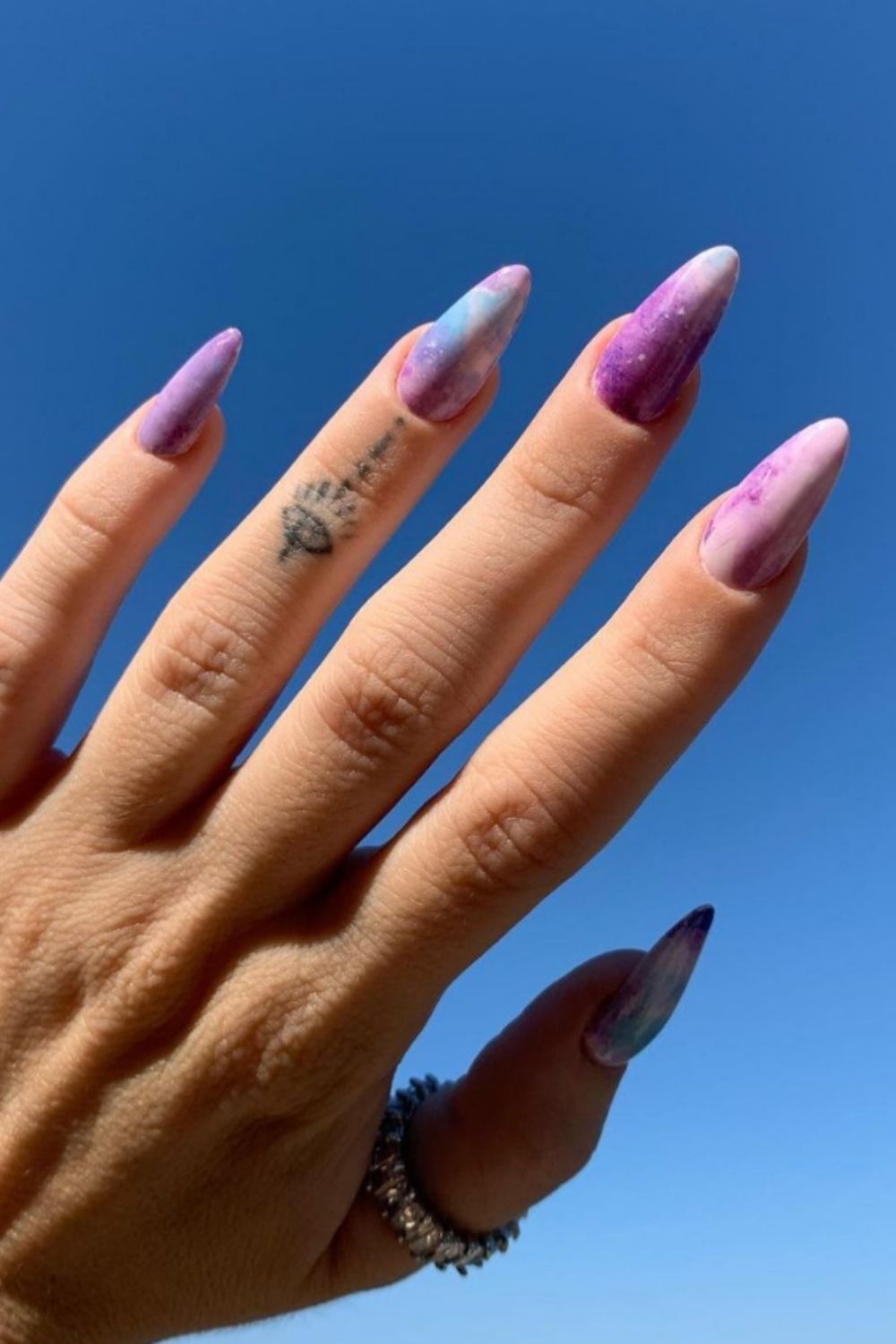 40 Best Almond Shaped Nails Designs To Try  2021 Summer!