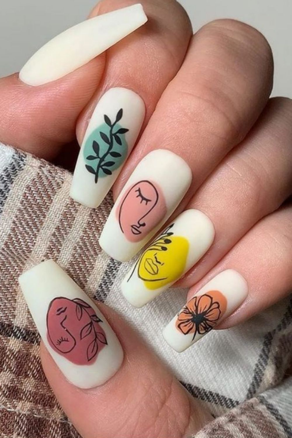 40 Acrylic White Coffin Nails For Prom Nail Design 2021!