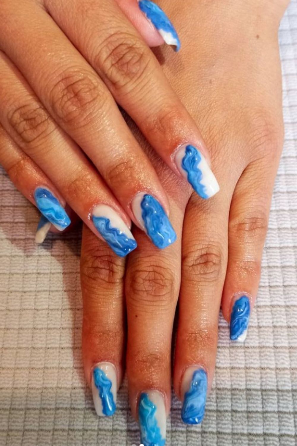 Pretty blue sky nails designs and ideas for your summer nails 2021 