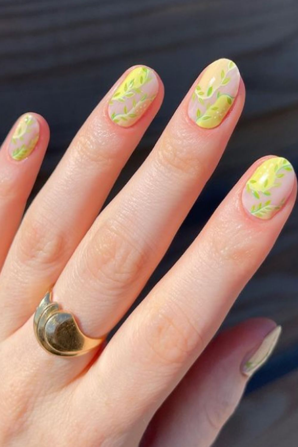 30+ Chic nature-inspired nail art to try in summer 2021