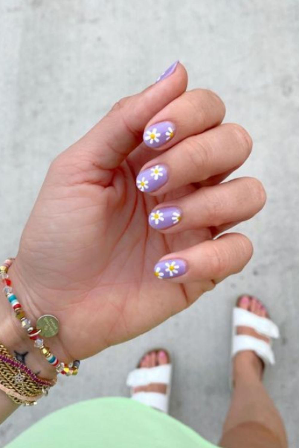 30+ Chic nature-inspired nail art to try in summer 2021