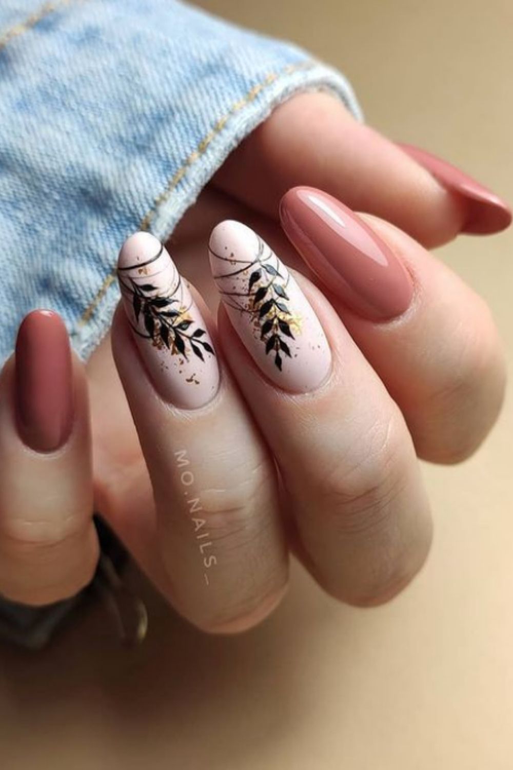 30+ Chic nature-inspired nail art to try in summer 2021