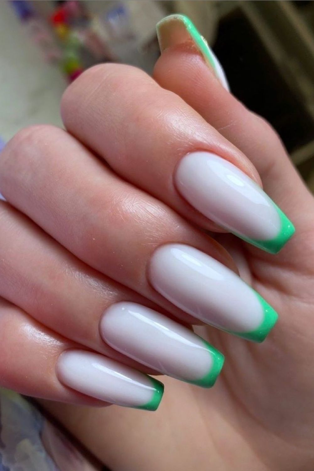 30 Trendy Green Nail Polish Designed for Summer 2021