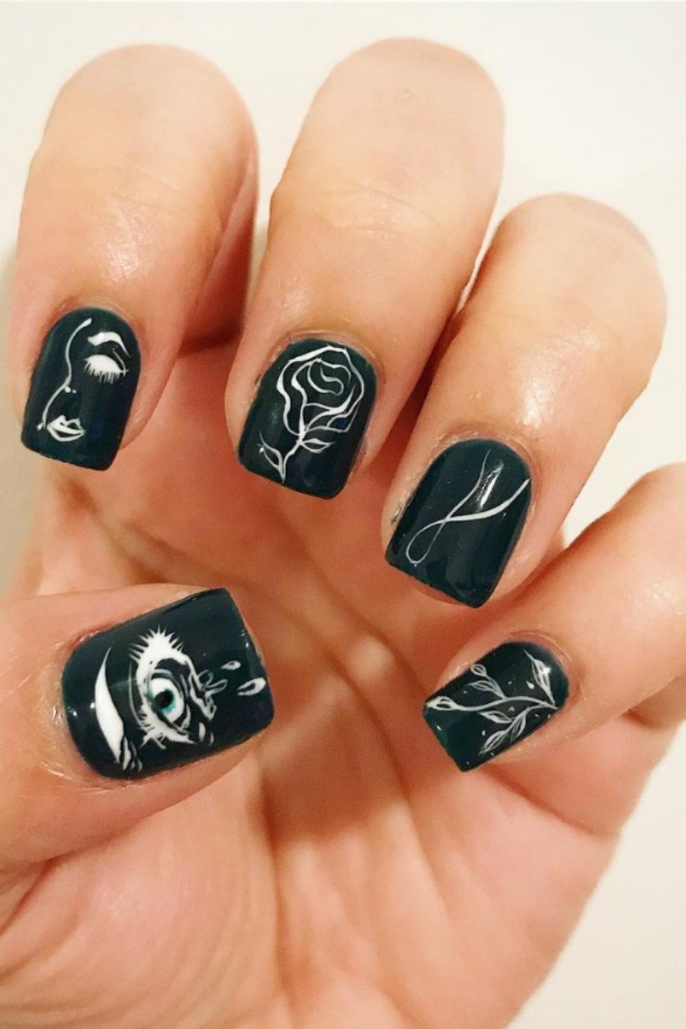 35 Awesome black nails to try in your next nail designs