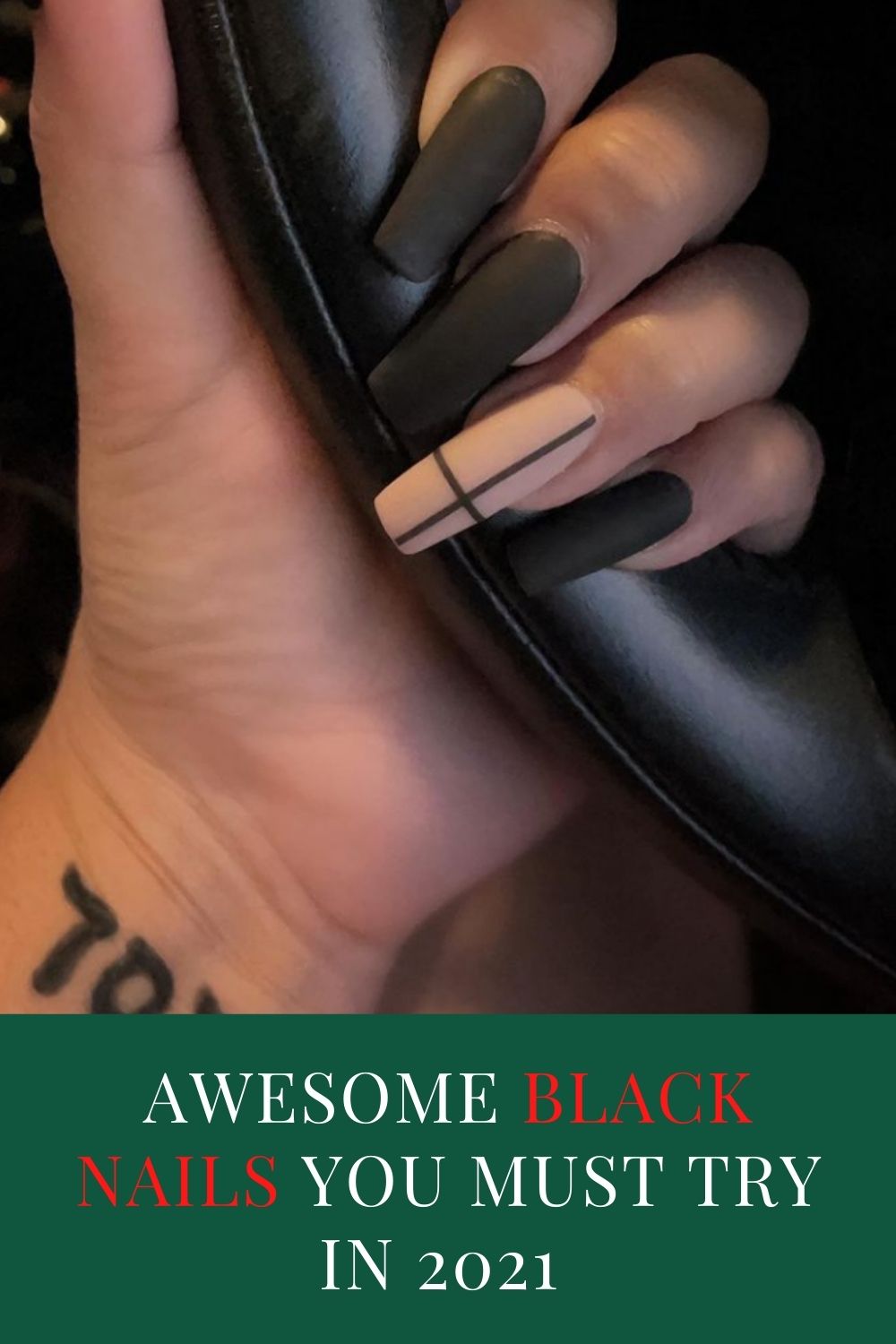 35 Awesome black nails to try in your next nail designs