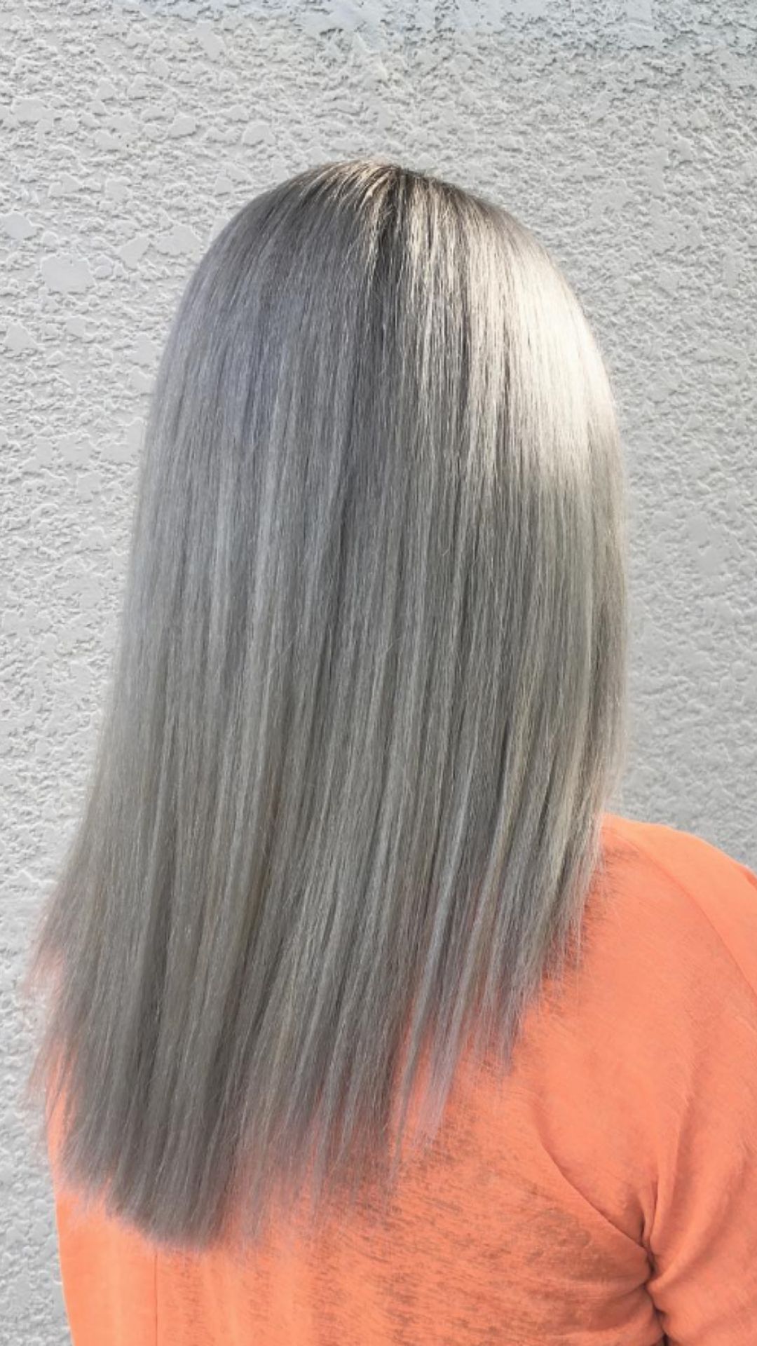 Silver ombre hair | The hottest hair color for long hairstyles