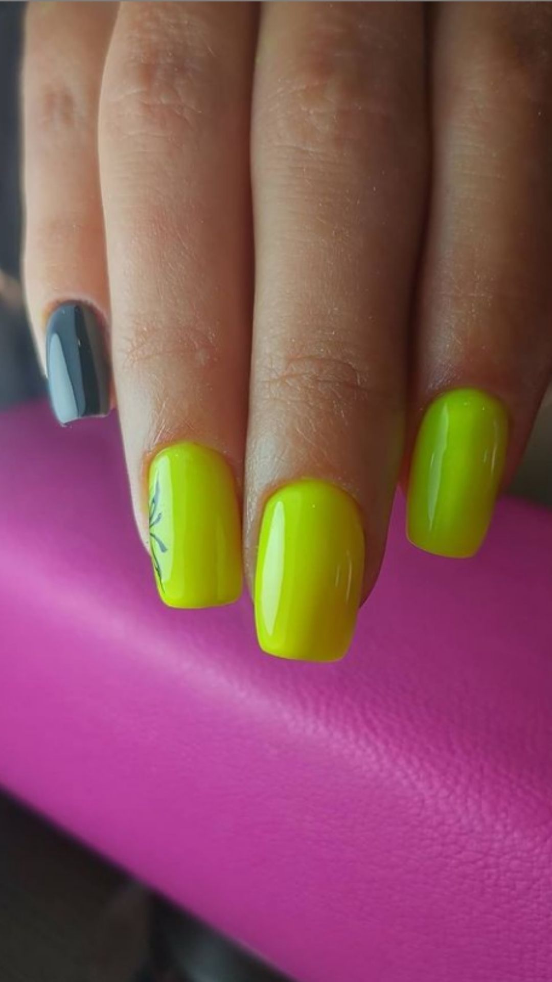 Neon yellow nails | Neon Yellow Nails and Ideas for falls 2021