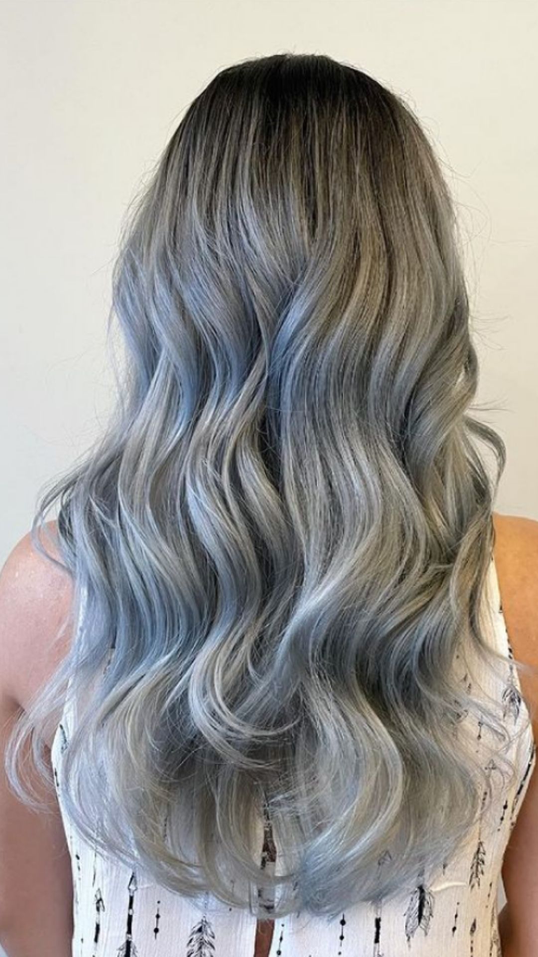 Silver ombre hair | The hottest hair color for long hairstyles