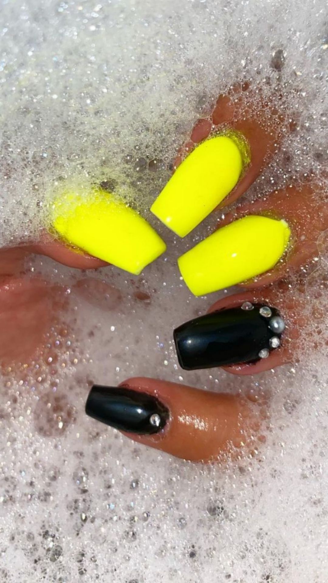 Neon yellow nails | Neon Yellow Nails and Ideas for falls 2021