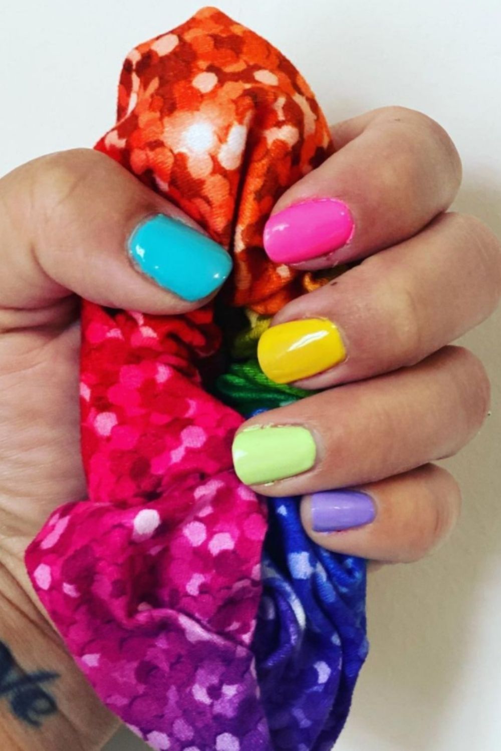 30 Gorgeous bright fall acrylic nails 2021 ​for every aesthetic