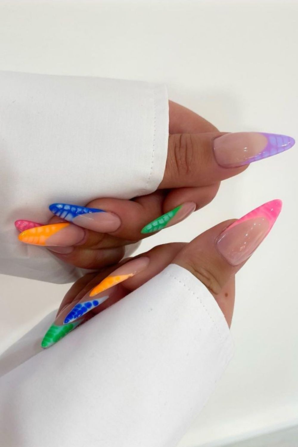 30 Gorgeous bright fall acrylic nails 2021 ​for every aesthetic