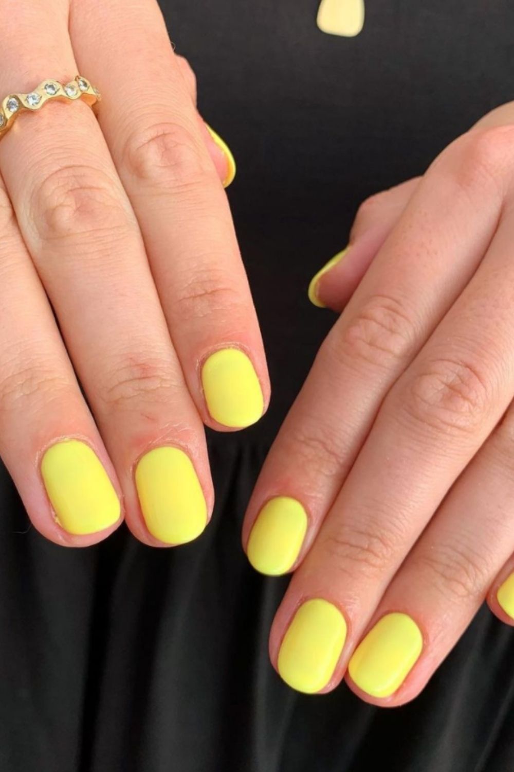 38 Chic Short Acrylic Nails and pretty nail art designs