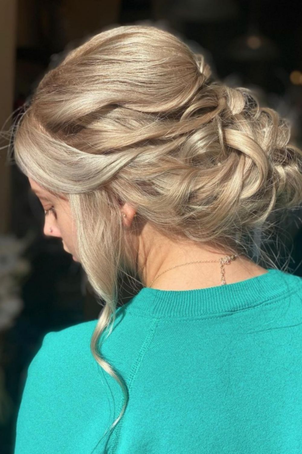 33 Different homecoming hairstyles for short hair 2021