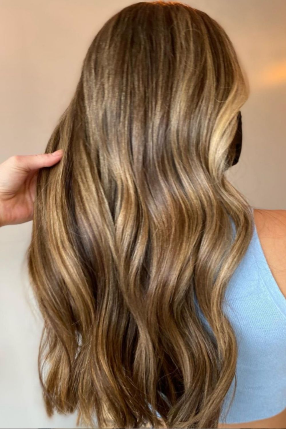 37 Unique Honey Blonde Hair Color Ideas for 2021