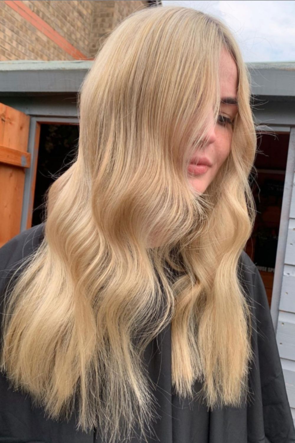 37 Unique Honey Blonde Hair Color Ideas for 2021