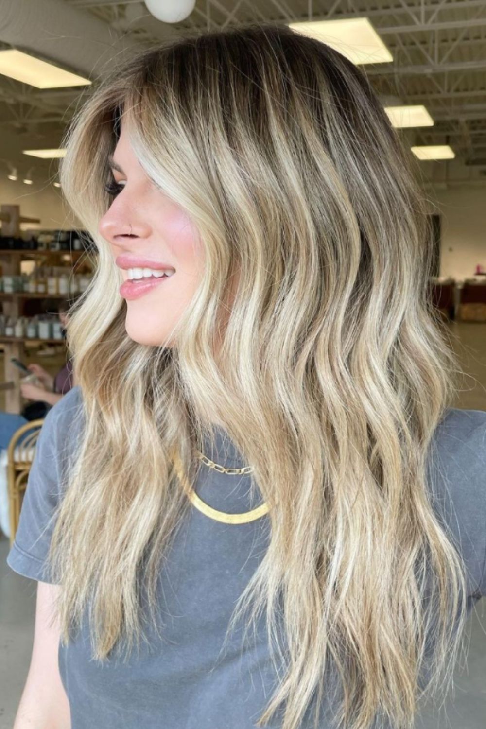 37 Unique Honey Blonde Hair Color Ideas for 2021