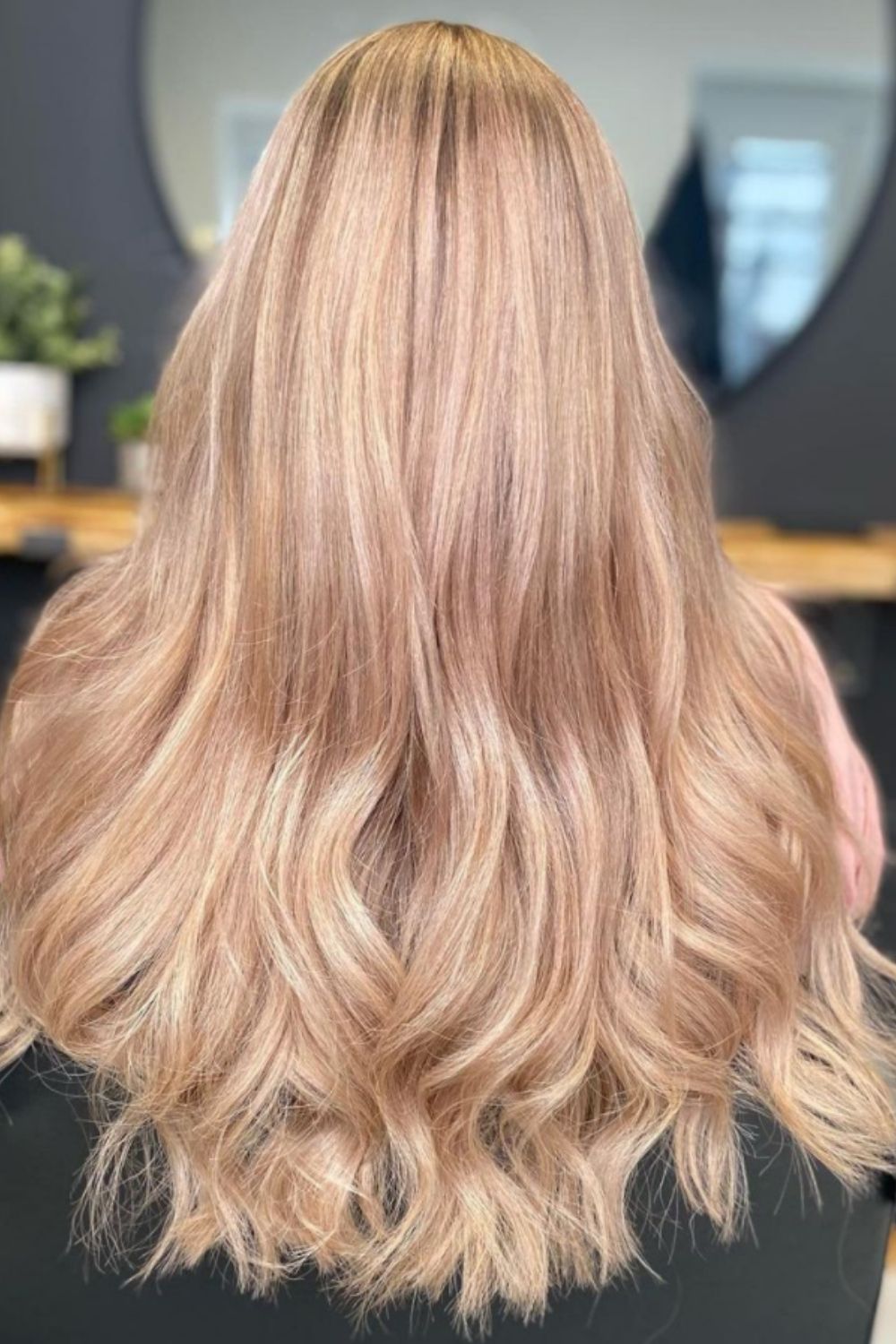 37 Unique Honey Blonde Hair Color Ideas for 2021