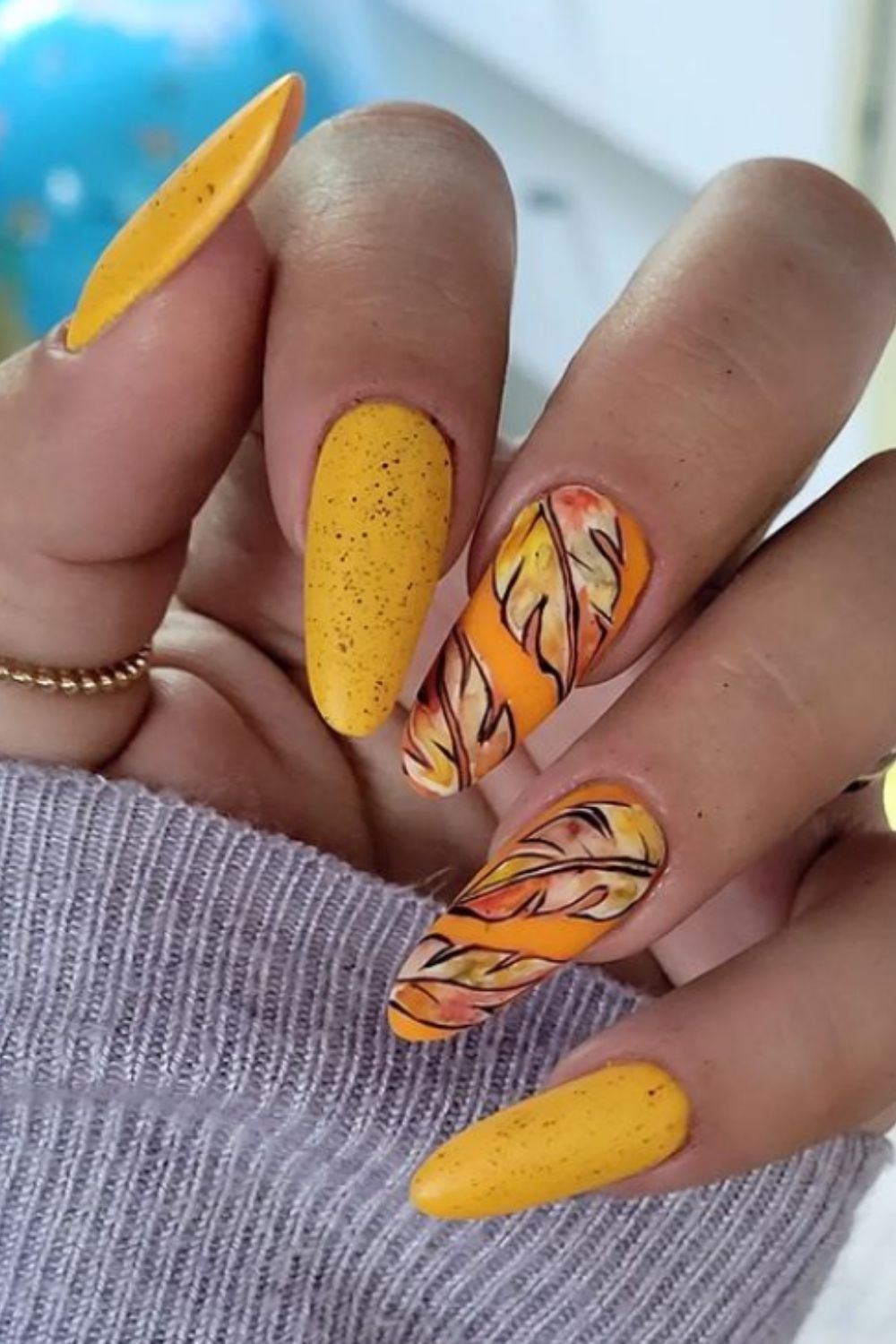 40 Autumn Acrylic Nails Ideas you can't miss