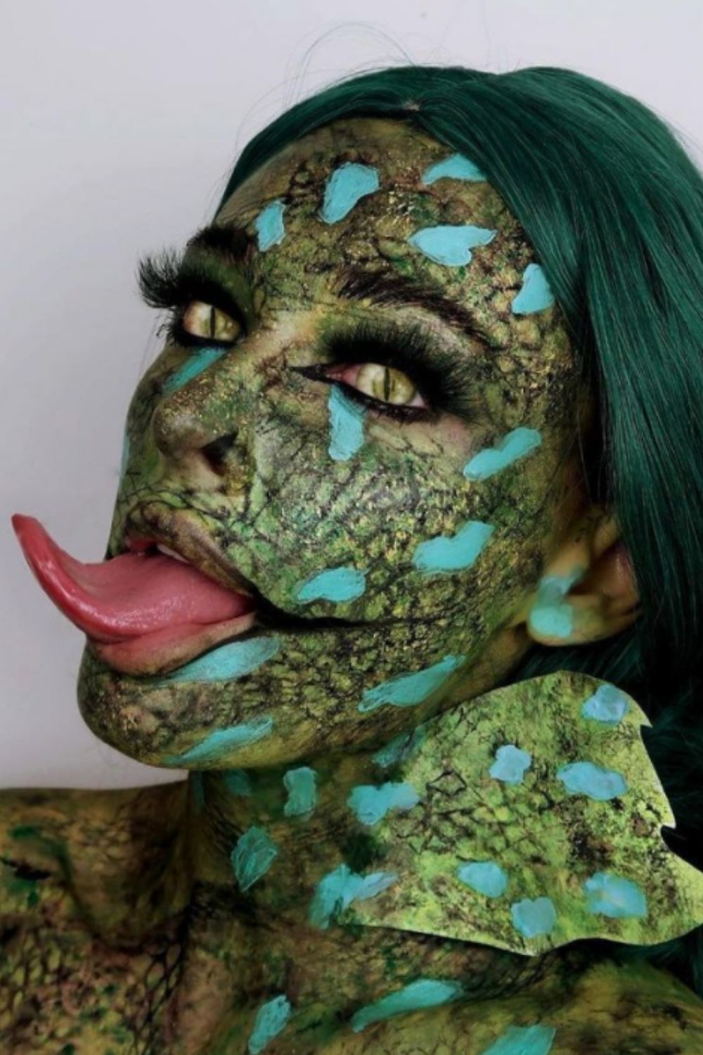 40 Newest Halloween Makeup Ideas To Complete Your Look 