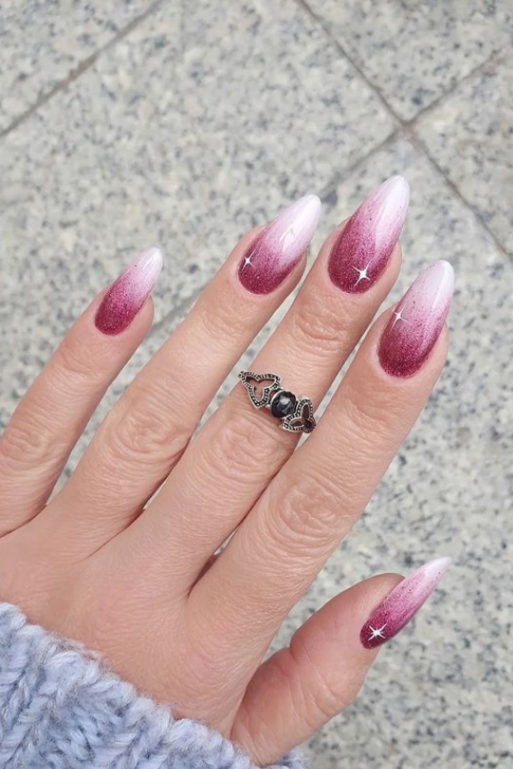 30 Simply Beautiful Christmas Nail Designs You’ll Love