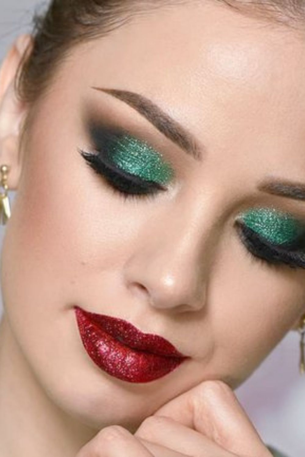 30 Christmas makeup look and Holiday makeup ideas