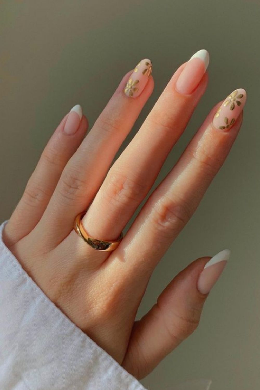 40 Trendy acrylic almond nails with French almond nails  