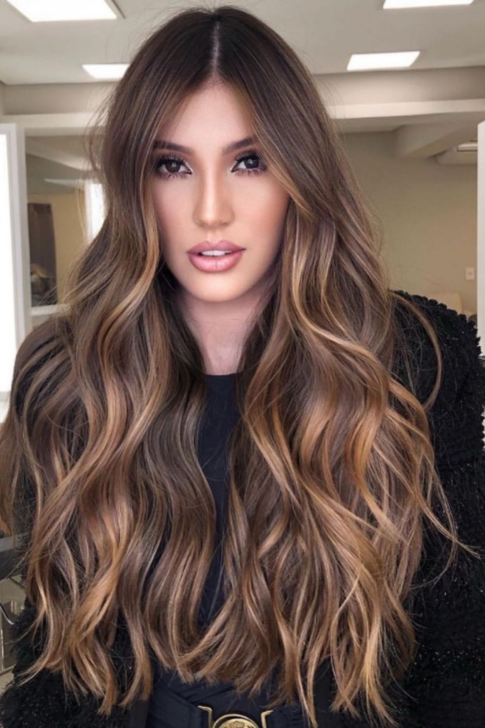 Mushroom brown hair color: A Hot New Trend You’ll Fall In Love With 