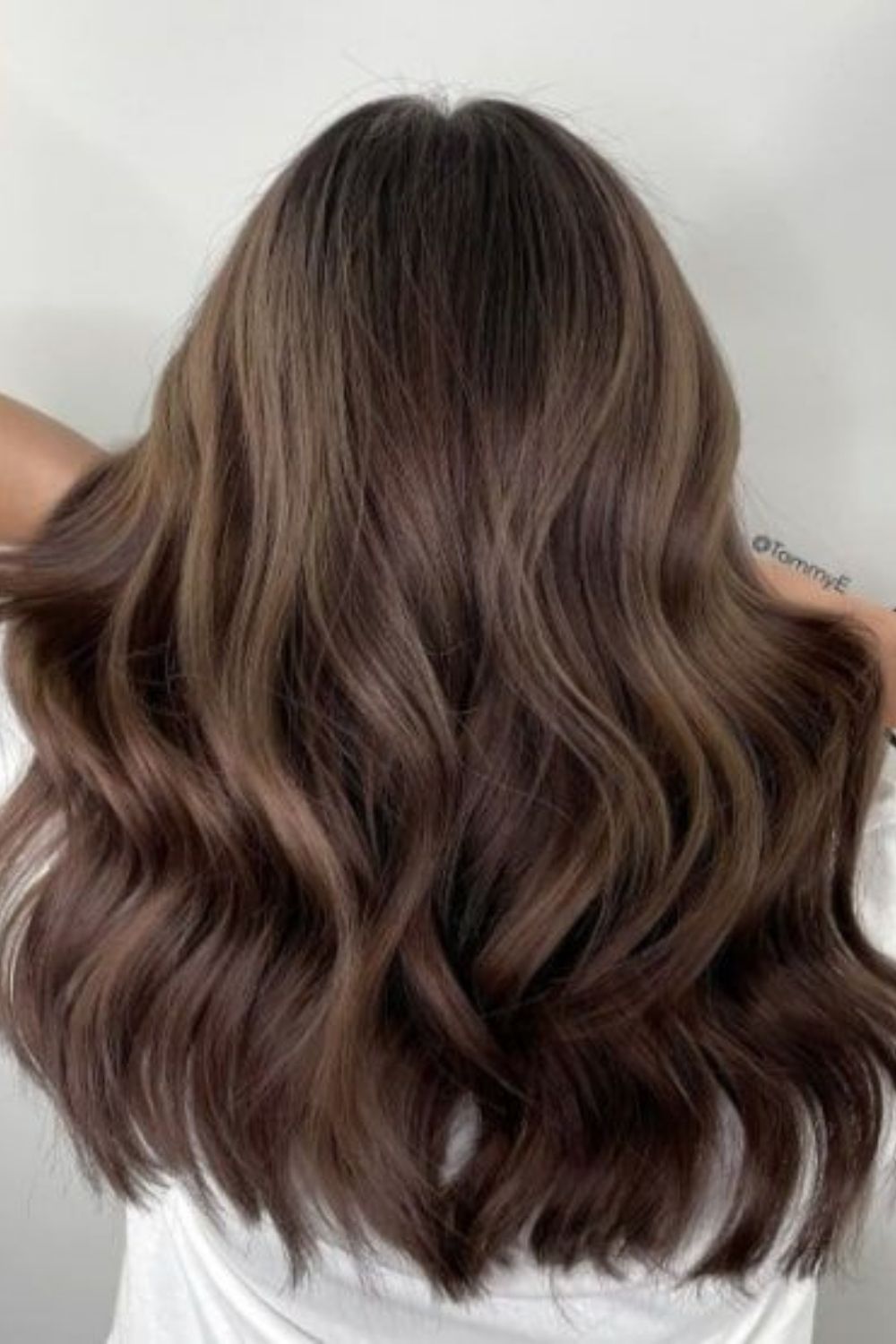 Mushroom brown hair color: A Hot New Trend You’ll Fall In Love With 