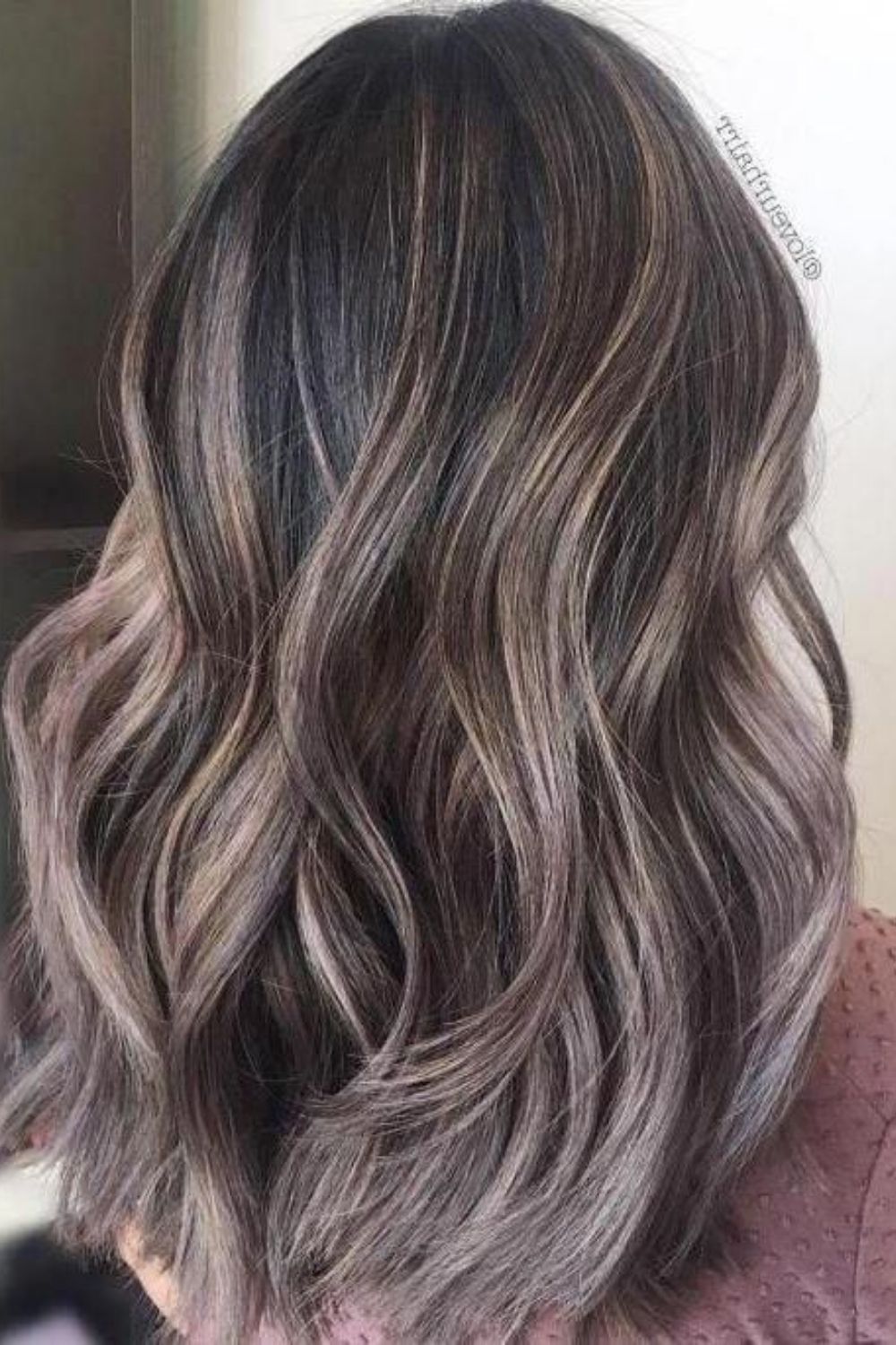 Mushroom brown hair color: A Hot New Trend You’ll Fall In Love With 