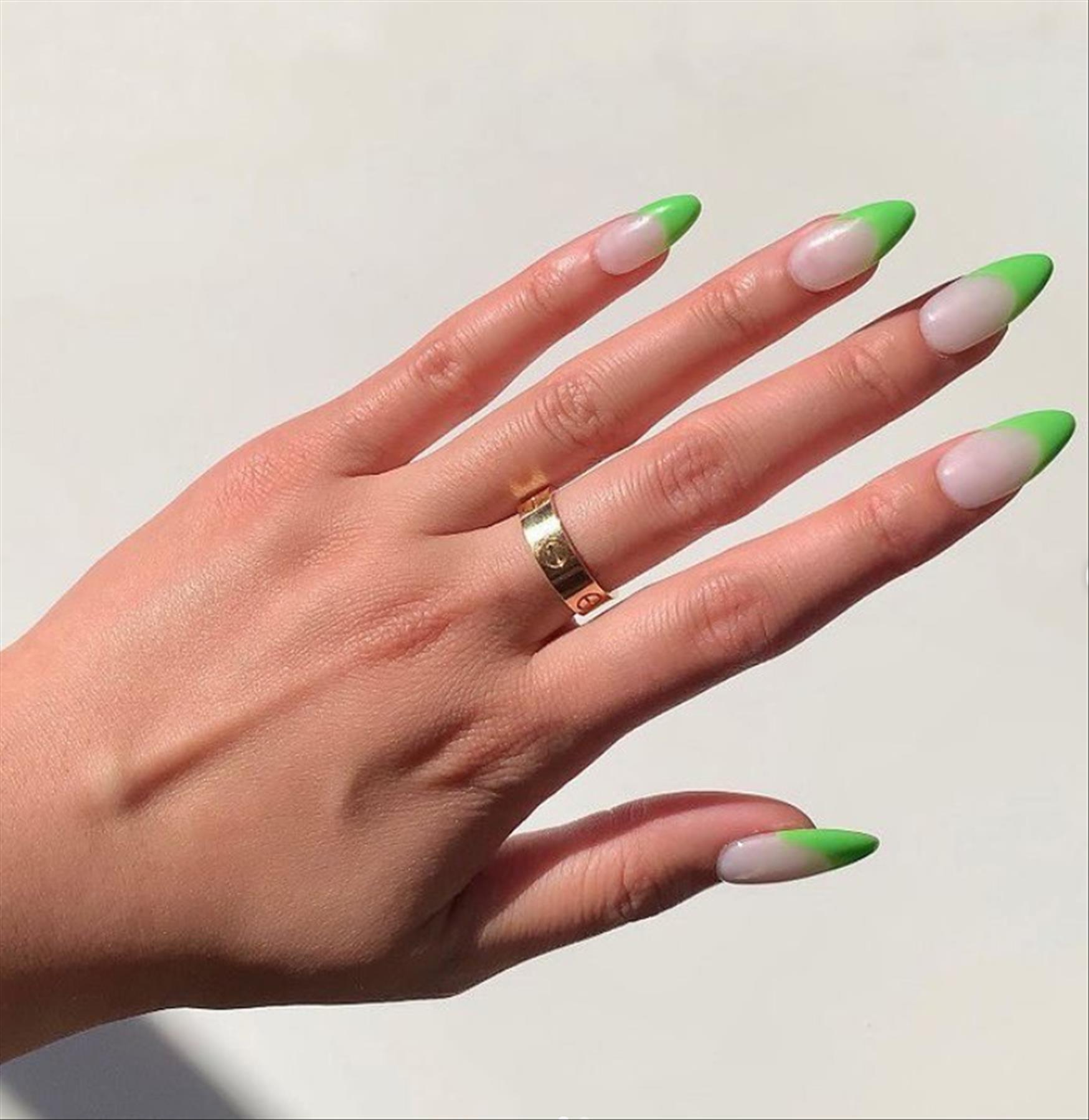 30 Unique olive green nails for your next nail for 2022