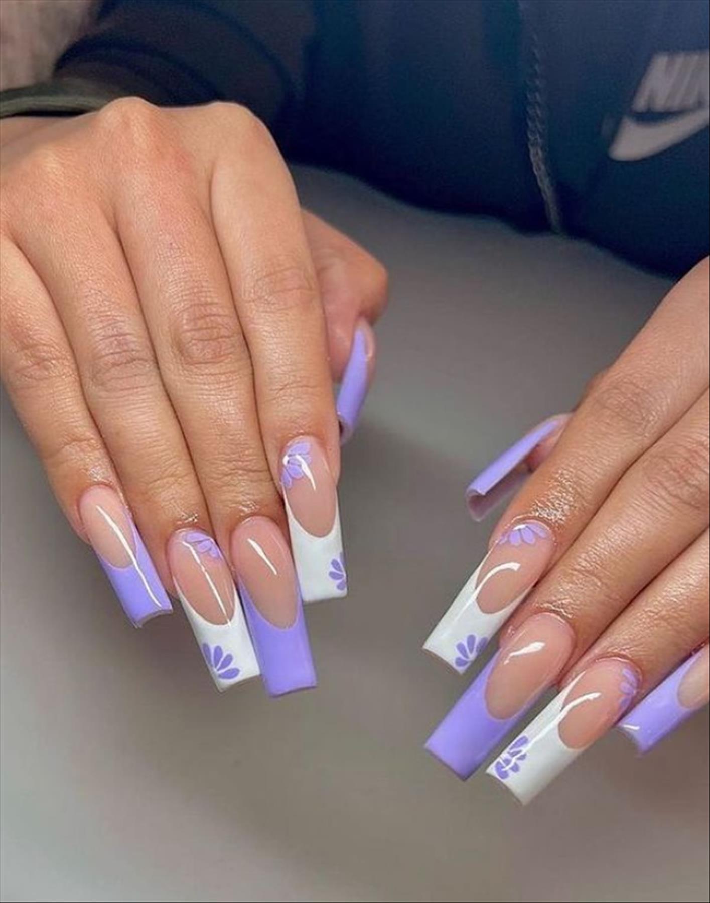 Best French tip coffin nails for summer manicure 2022